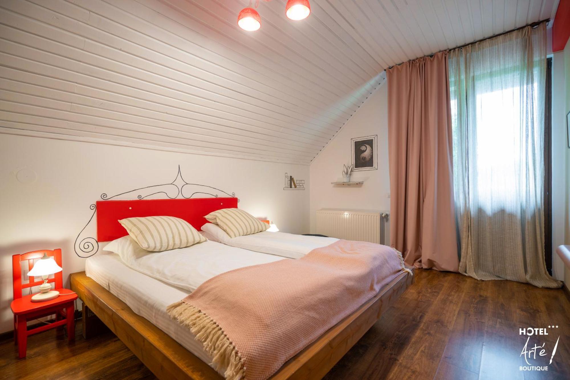 Art'E Boutique Rooms ไบเลตุชนาด ภายนอก รูปภาพ